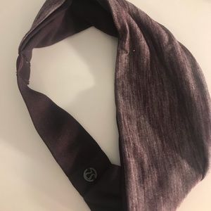 lululemon fringe fighter headband